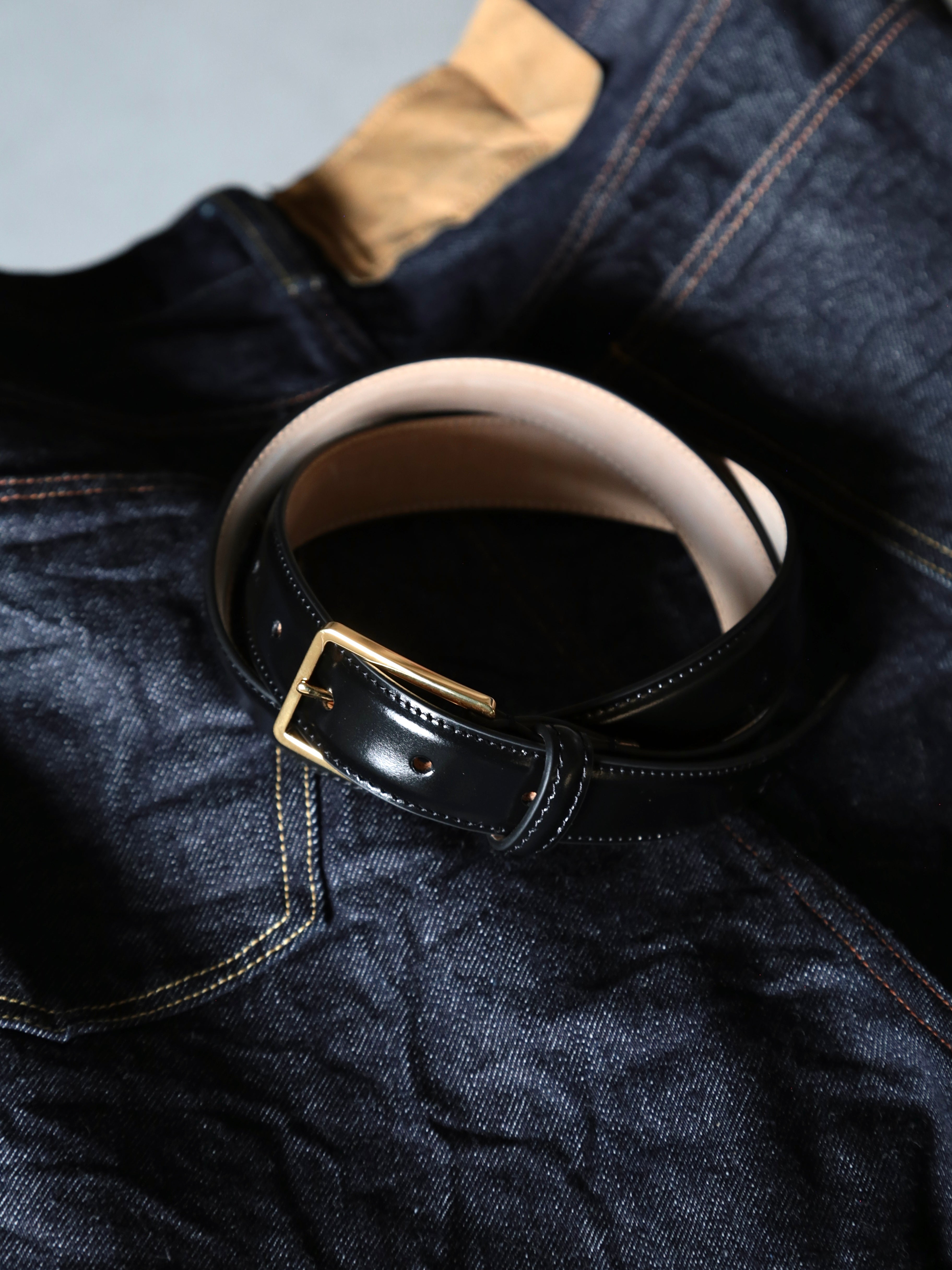 Le Yucca's for END ON END.】 BELT BLACK CHATEAUBRIAND CALF – End