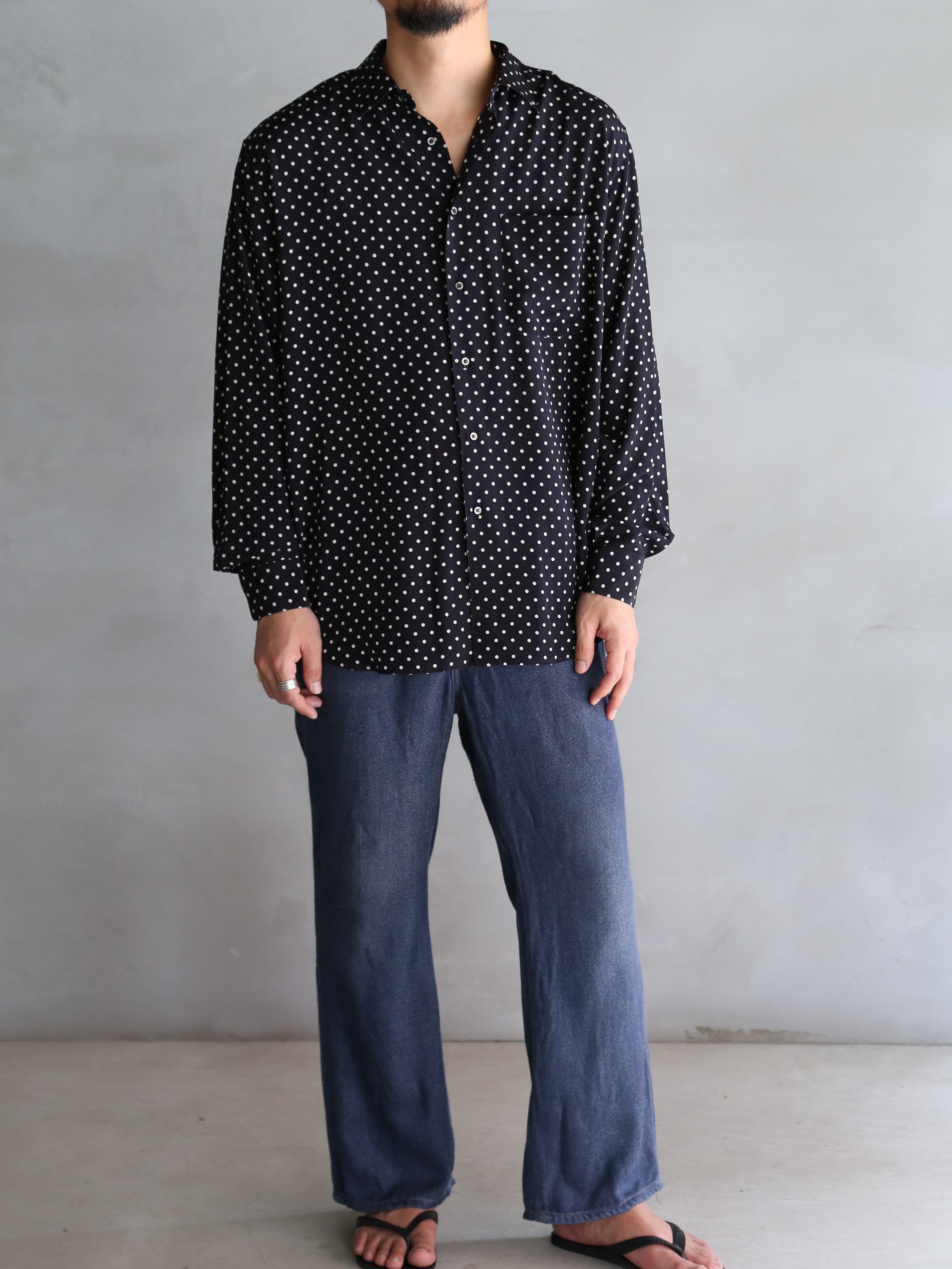 HEUGN】Alf Silk Dot – End on End.