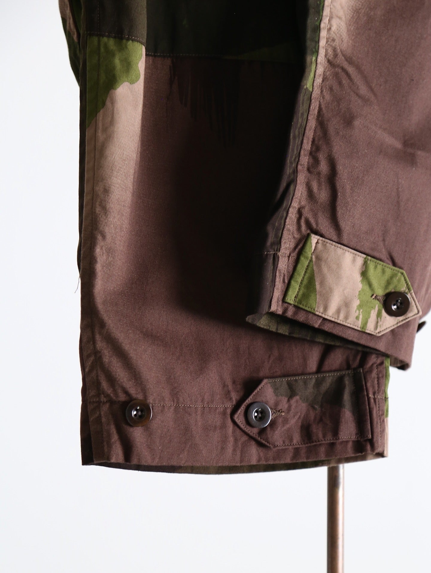 blurhmsROOTSTOCK】Brush Storoke Camo SAS Trousers (Mens) – End on End.