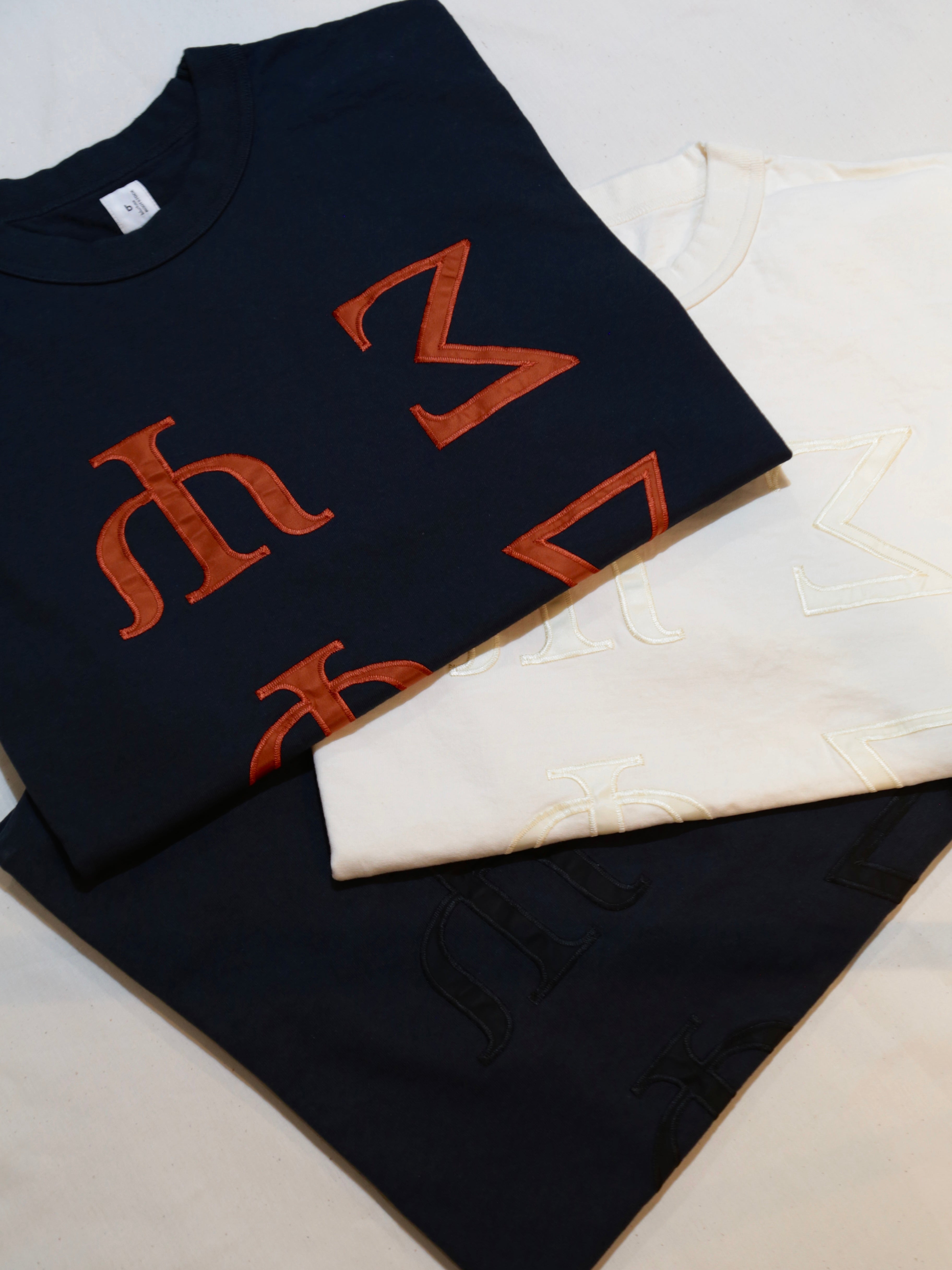【blurhmsROOTSTOCK】Fictional-Fraternity 88/12 Patch Tee WIDE (Mens ...