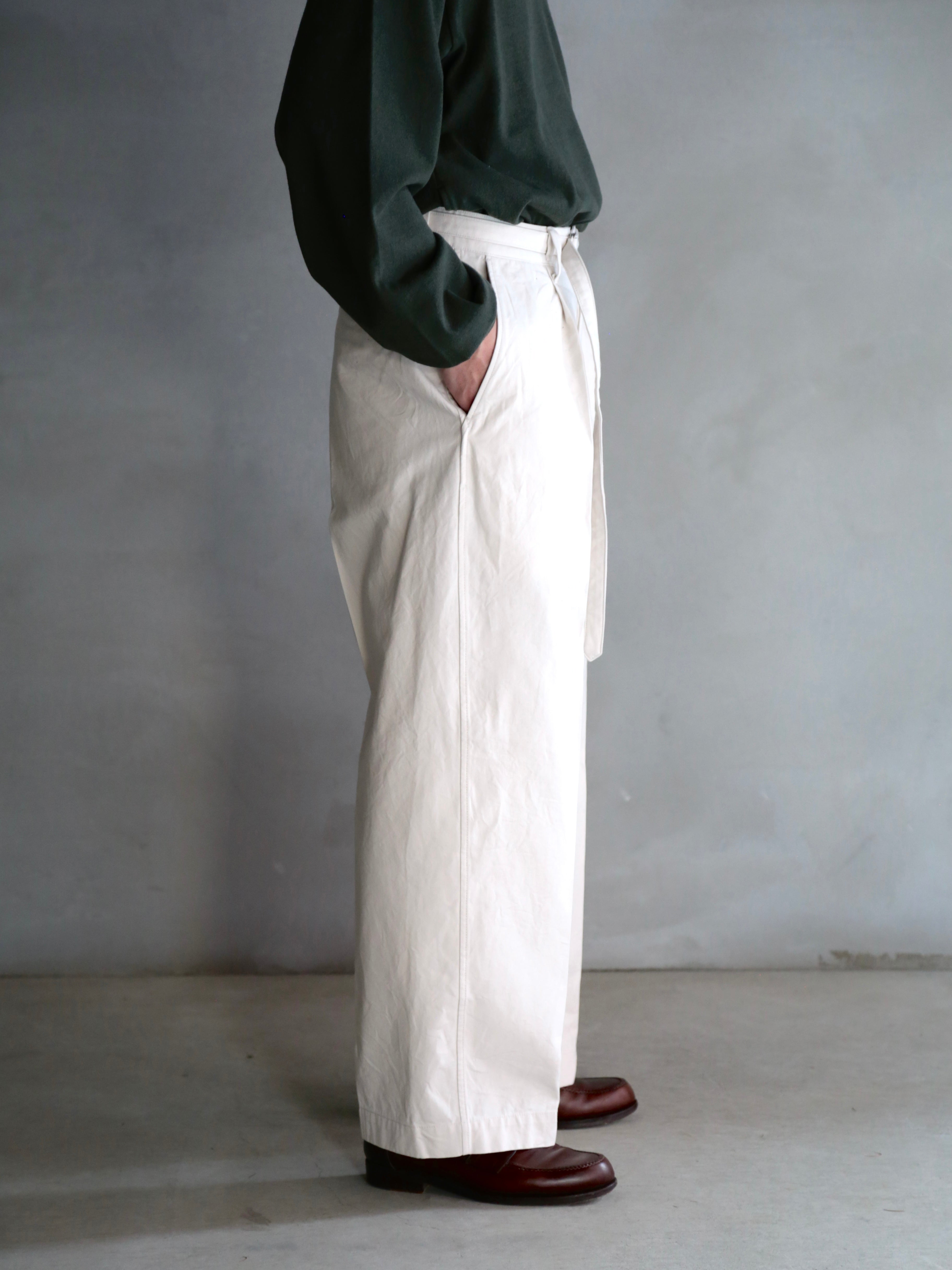 blurhms】Hard Twist Gabardine Belted Trousers (Mens) – End on End.