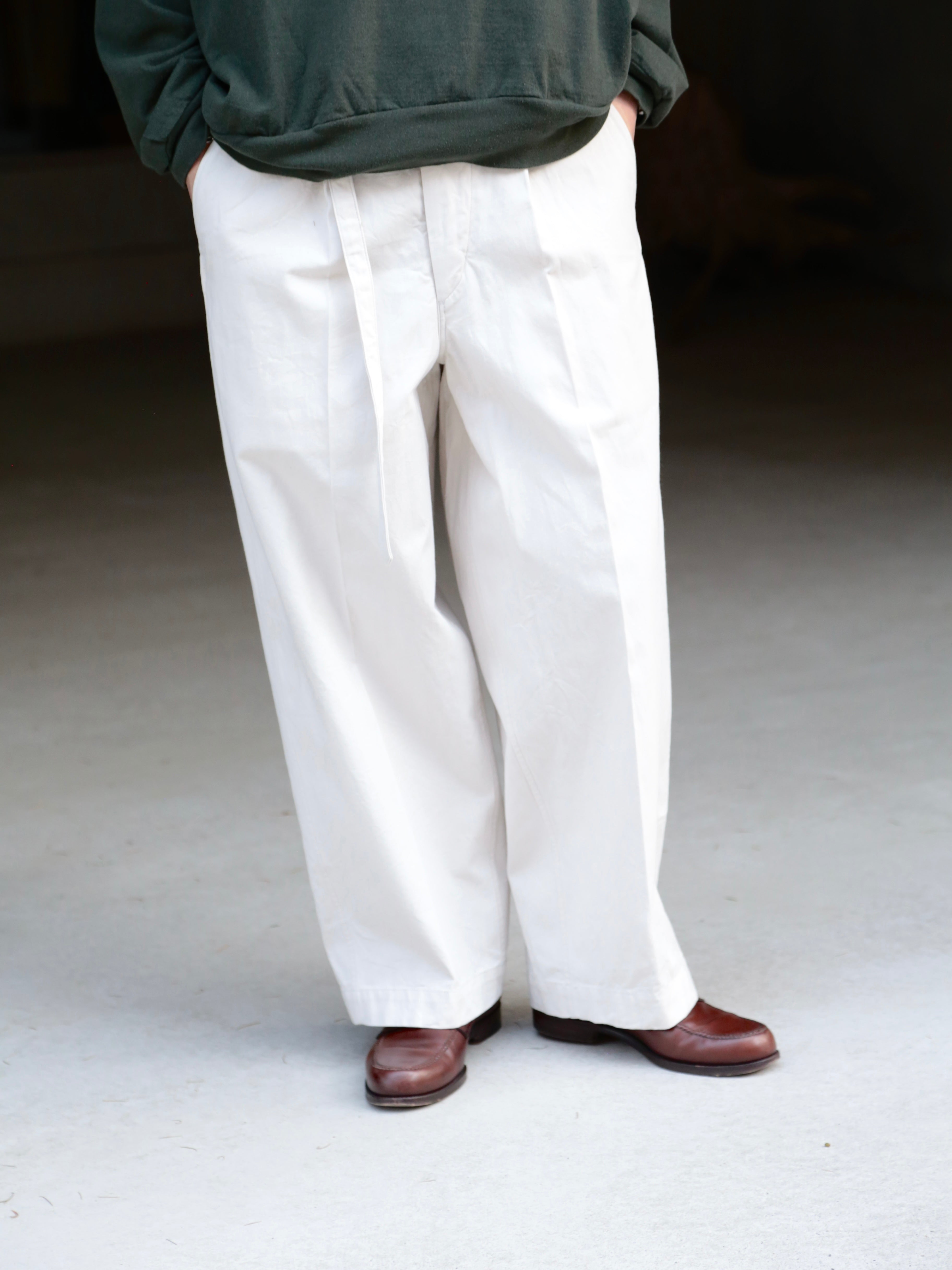blurhms】Hard Twist Gabardine Belted Trousers (Mens) – End on End.