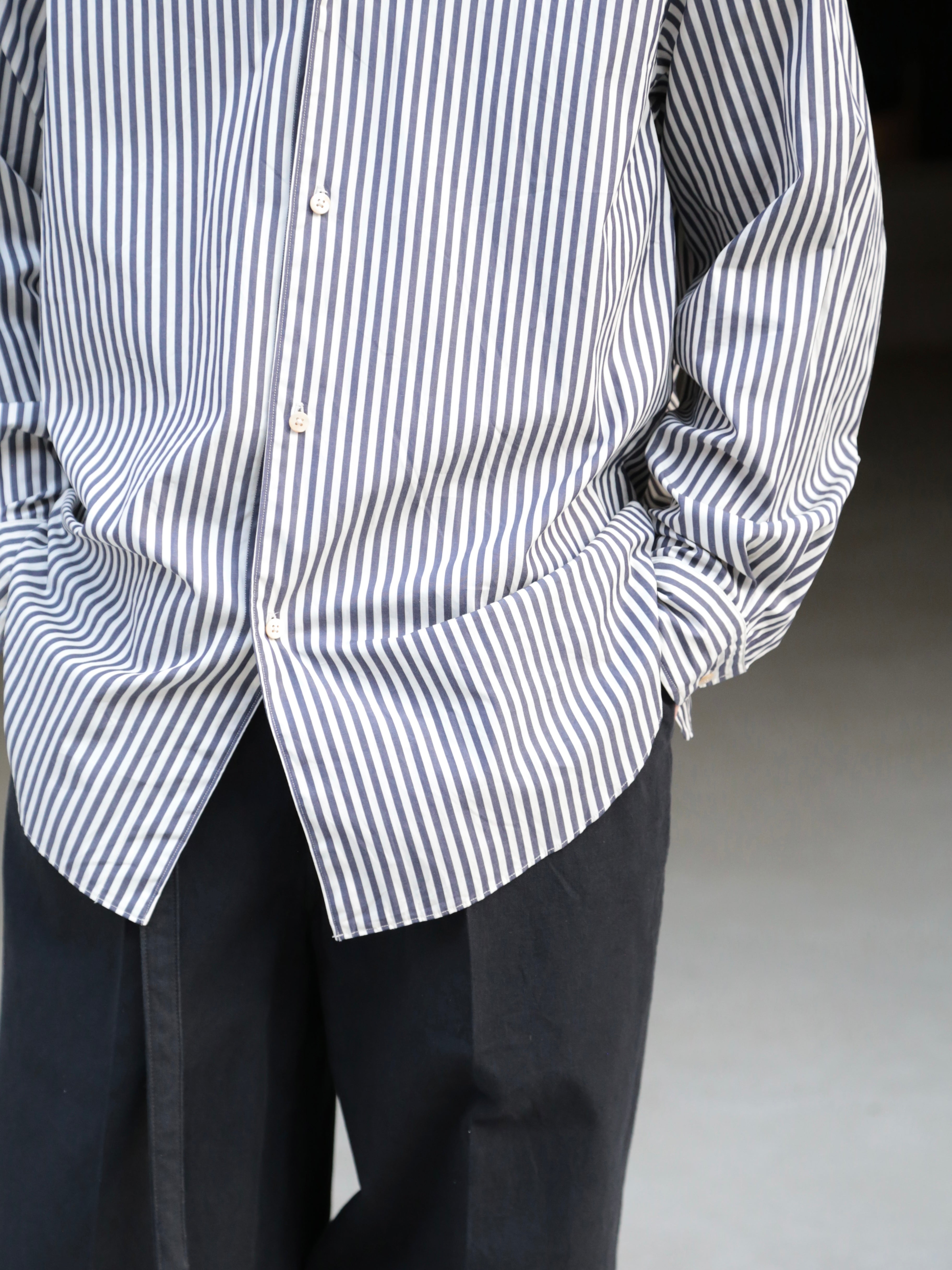 blurhms】Stripe Standing-Collar Shirt (Mens) – End on End.