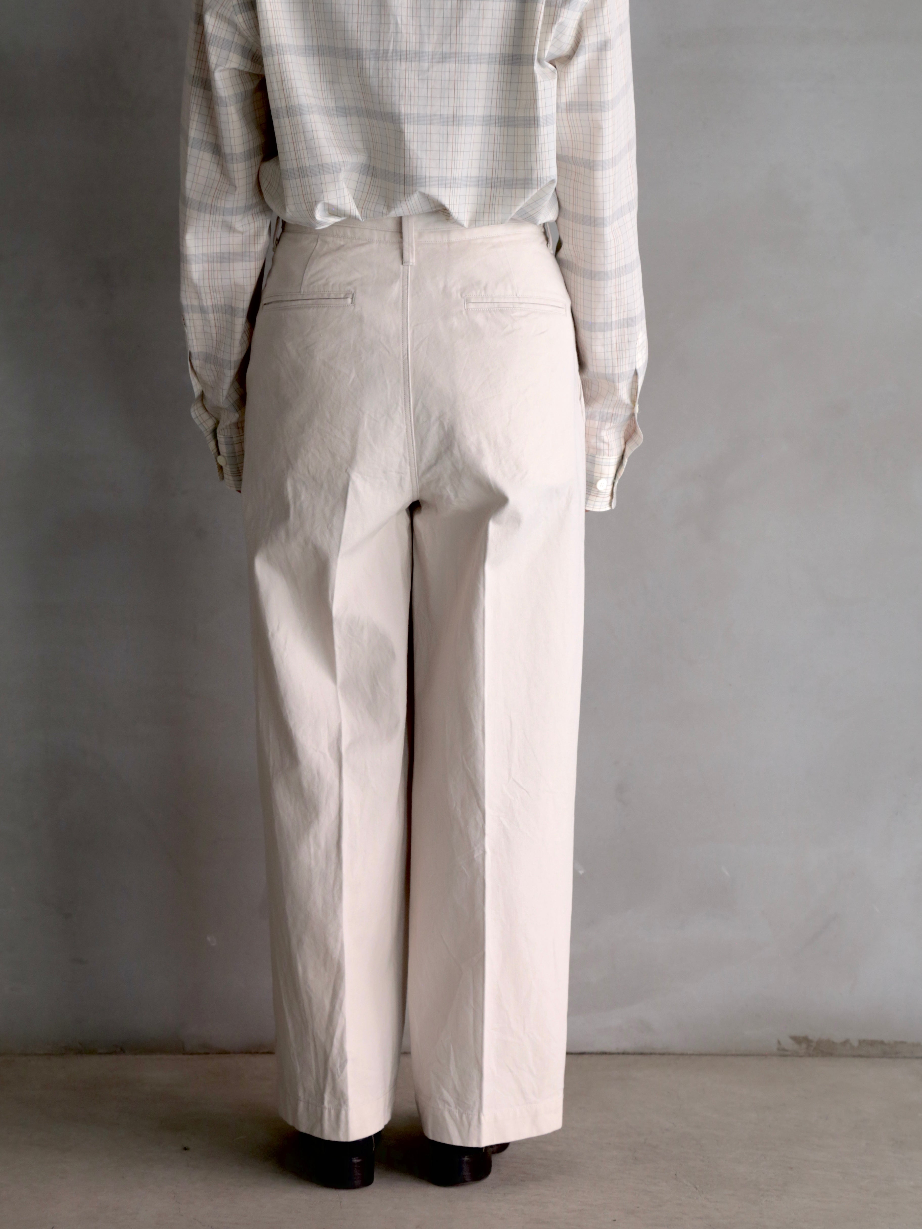 blurhms】Hard Twist Gabardine Belted Trousers (Womens) – End on End.