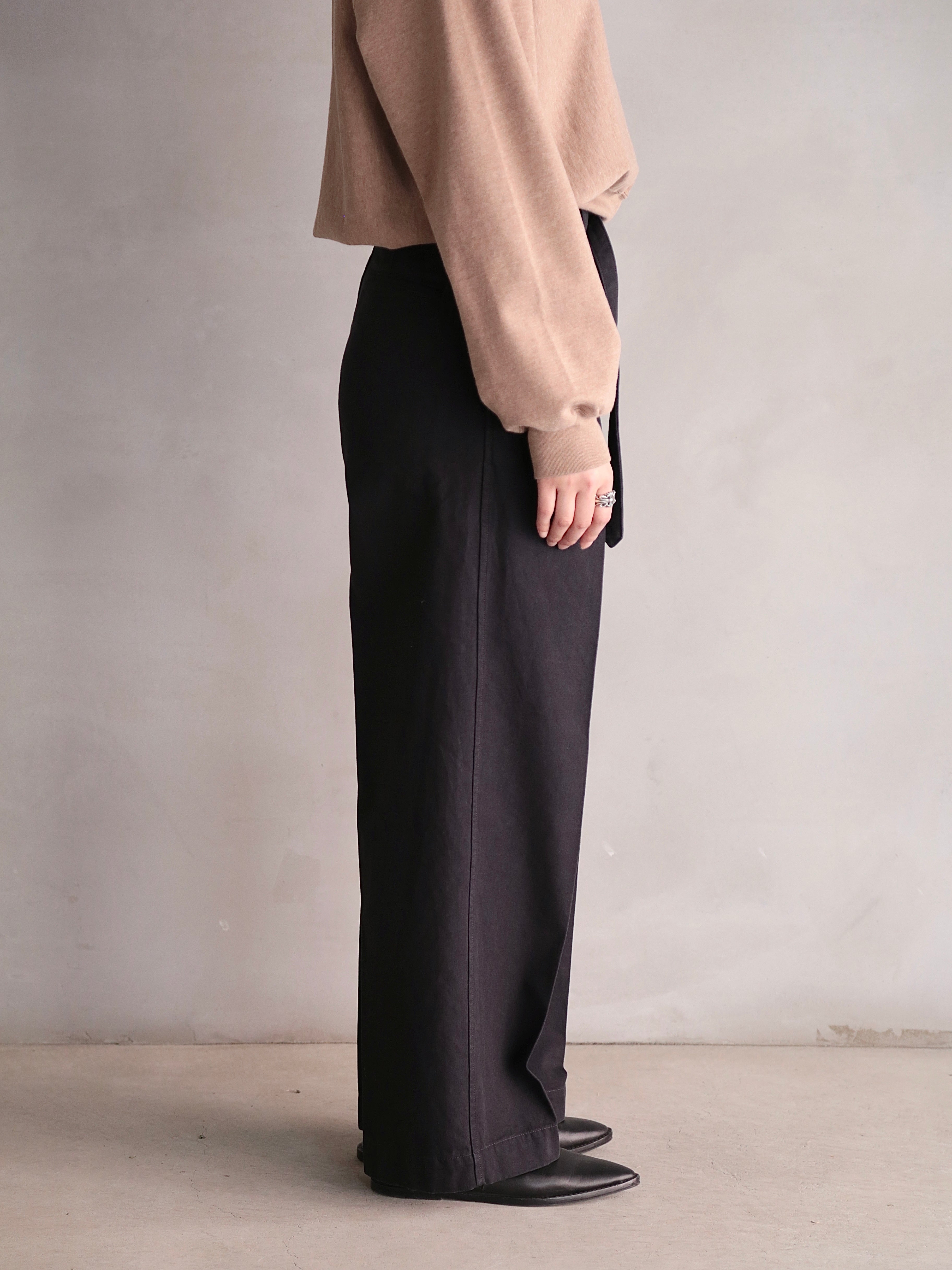 パンツ 24SS blurhms Belted Trousers blurhms】Hard Twist Gabardine Belted Trousers (Womens) – End on End.