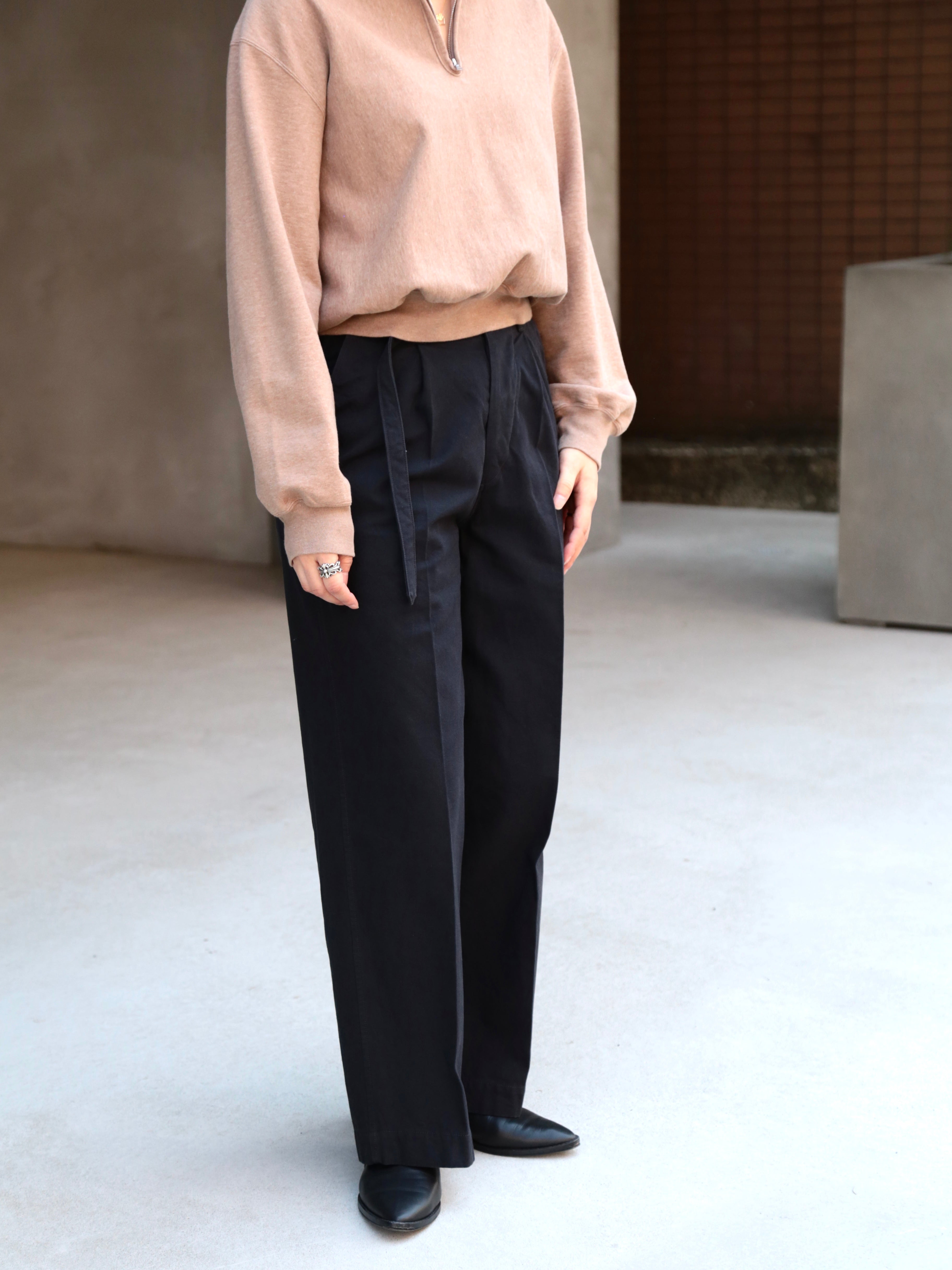 blurhms】Hard Twist Gabardine Belted Trousers (Womens) – End on End.
