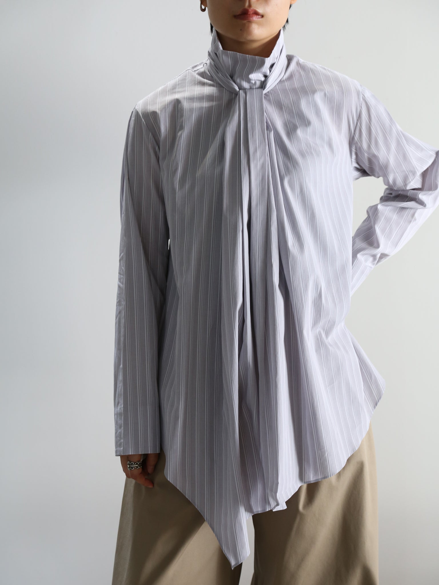 【BOWTE】COTTON BROAD KNOT LIKE BLOUSE