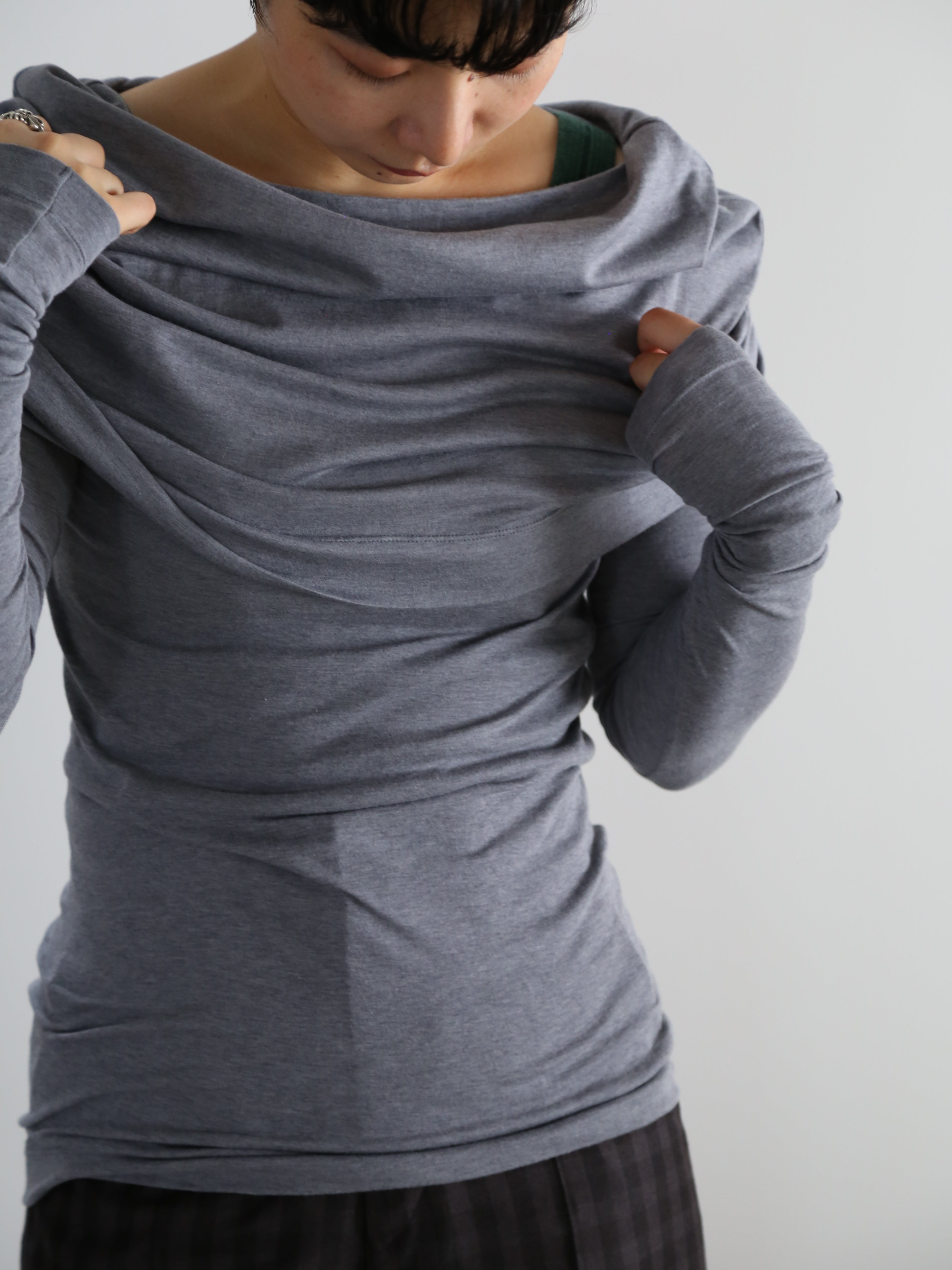 BOWTE】CAPE DETAIL COTTON/SILK CUT&SEWN – End on End.