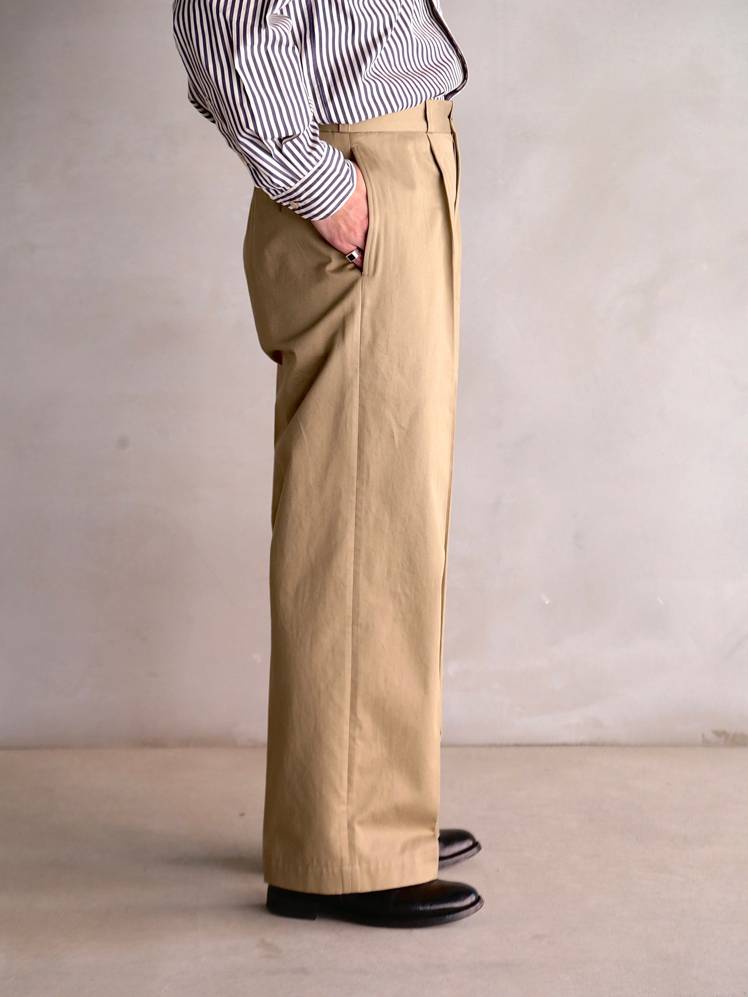 blurhmsROOTSTOCK】Classic Chino Pants (Mens) – End on End.