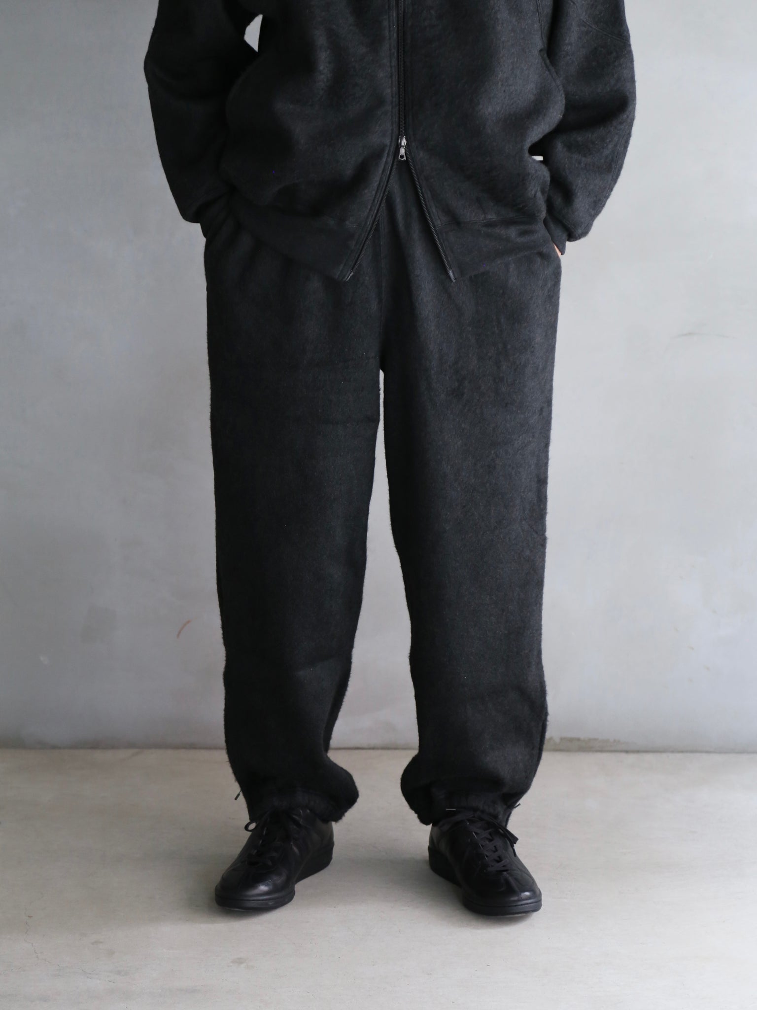 【blurhms】Pe/Silk Fleece Track Pants(Mens)