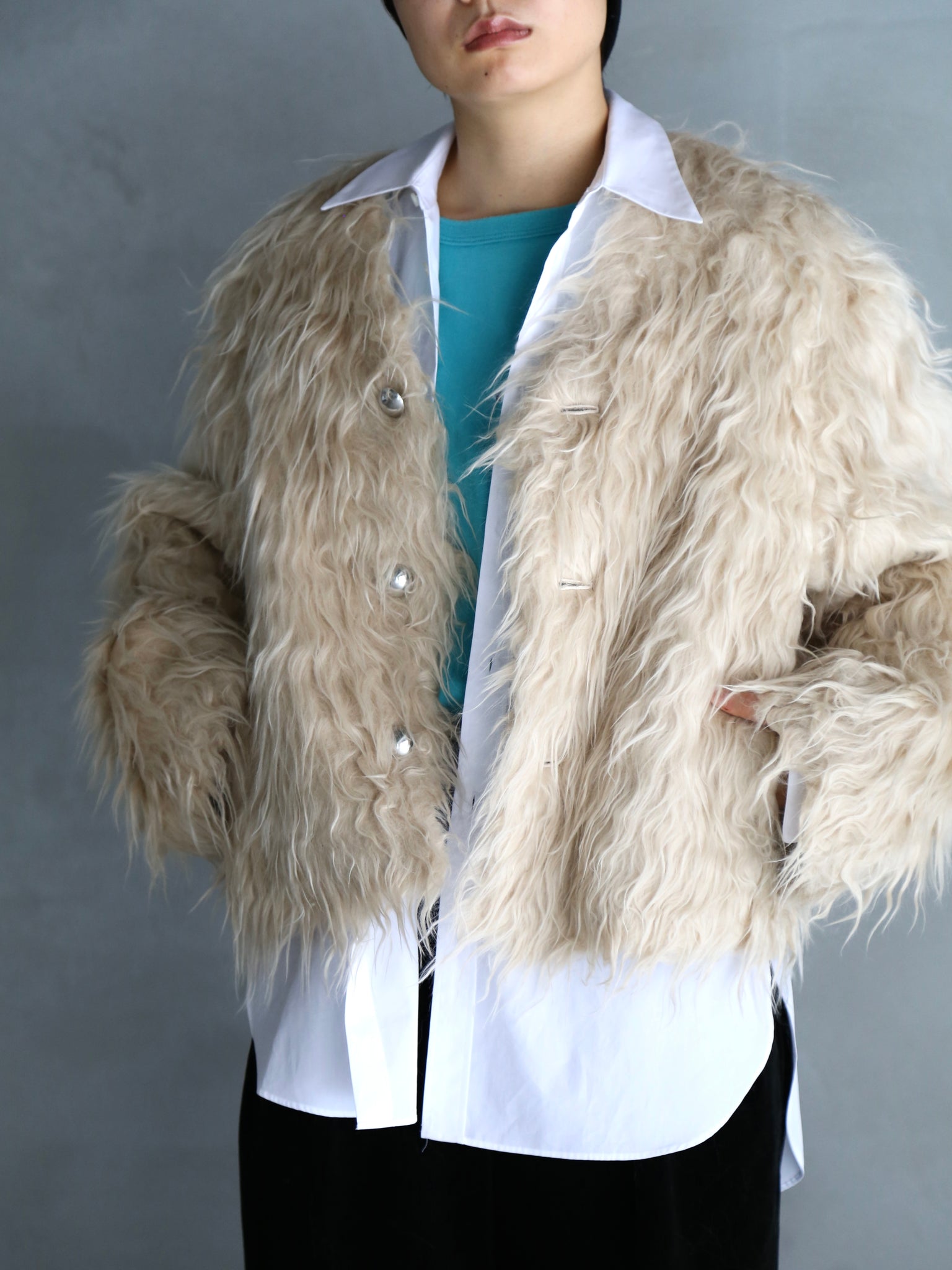 【BOWTE】SURI ALPACA SHORT FAUX FUR COAT