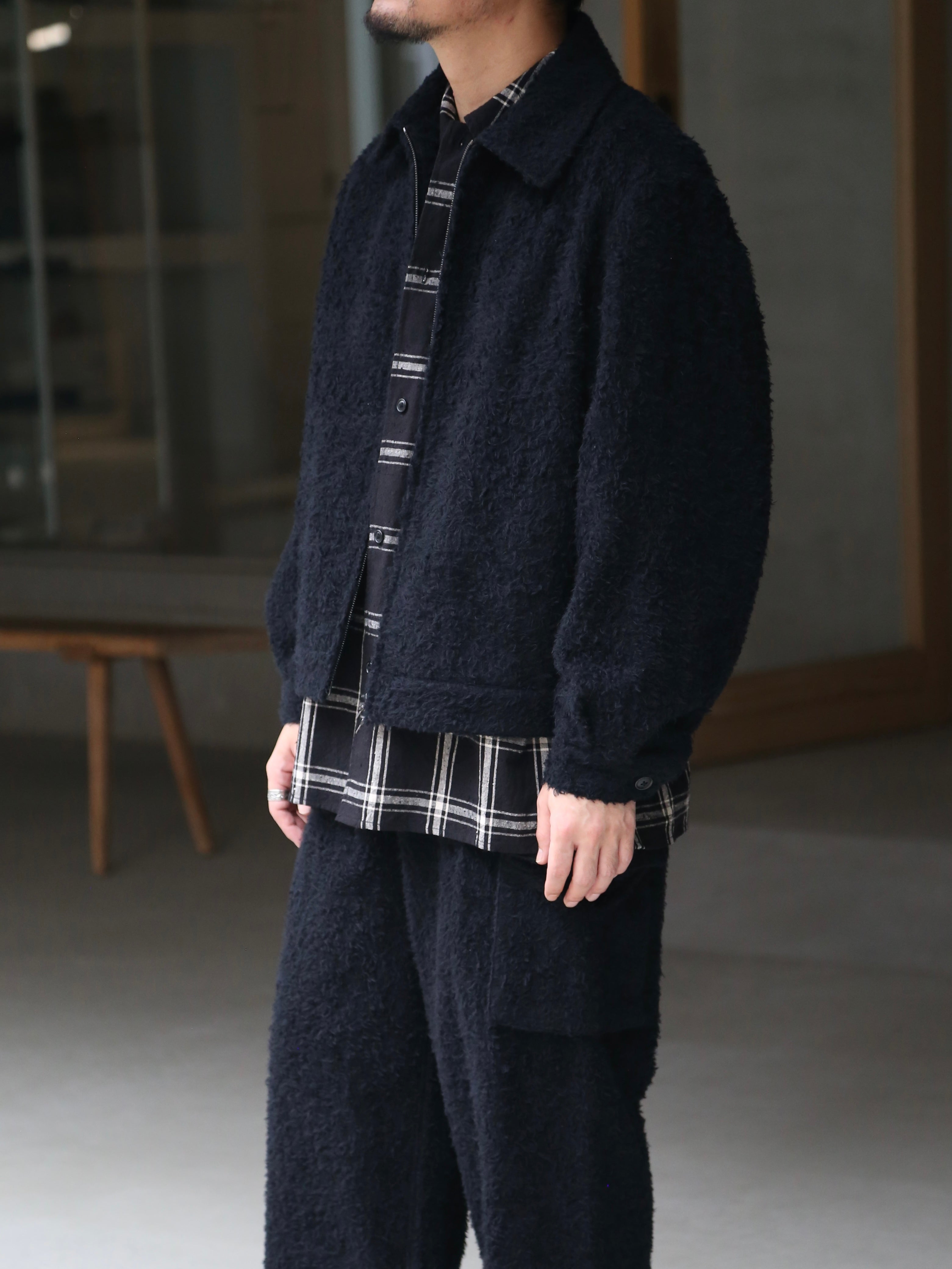 blurhms M-43 セットアップ スタイリングを引き締めてくれる1着。 / blurhms | 1989 Men's Blog