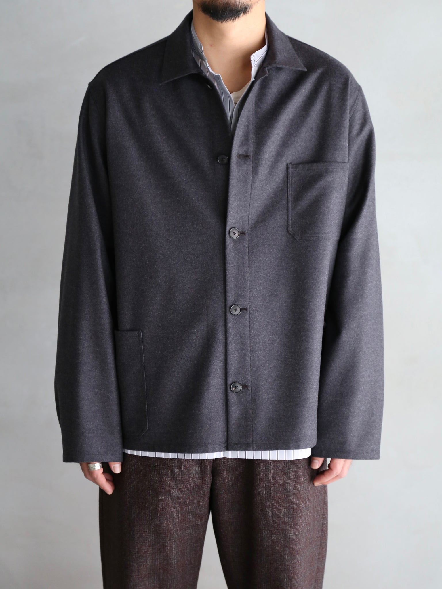 HEUGN ex. e バックサテン NAVY size3 HEUGN ex. George バックサテン