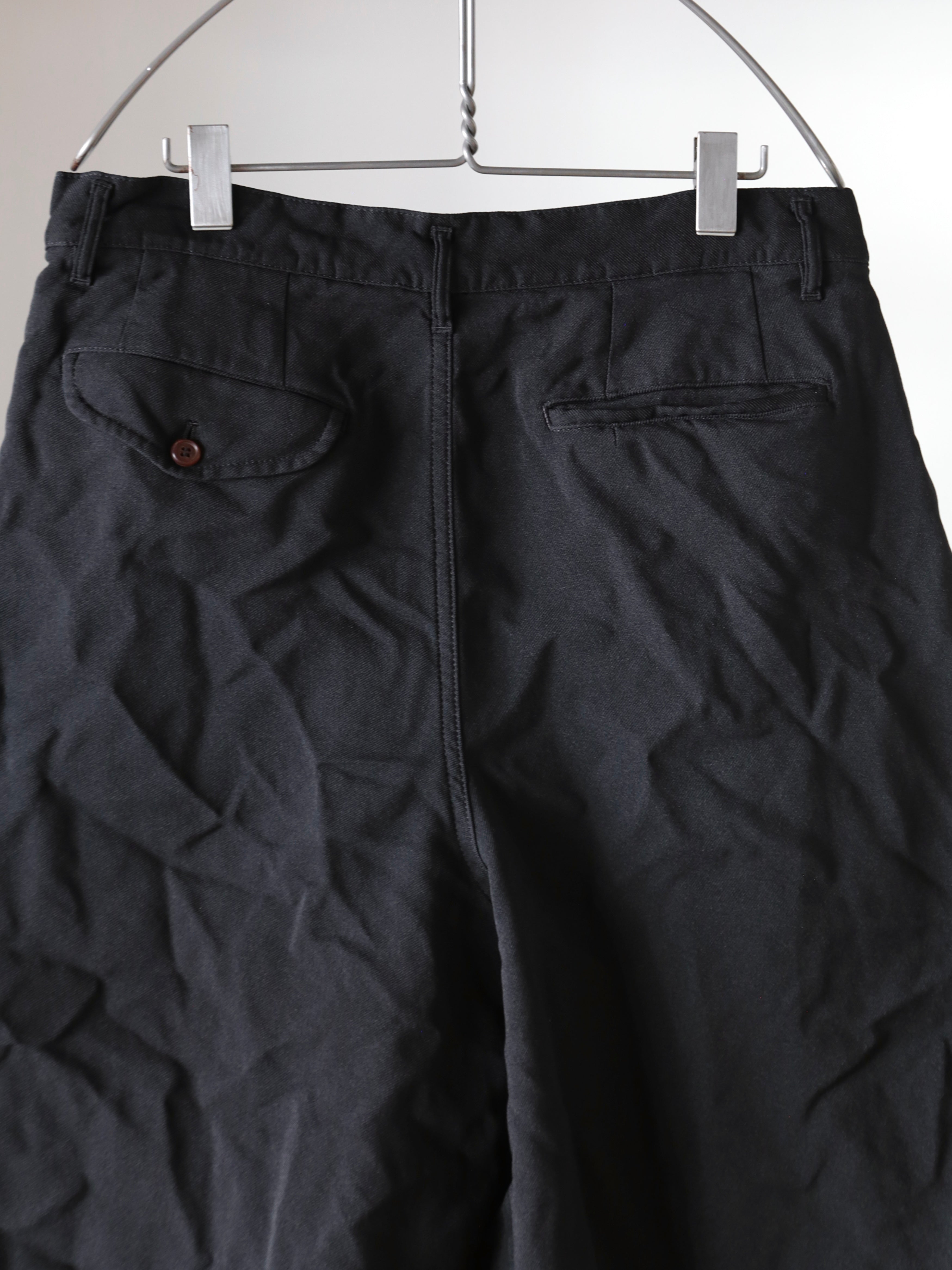 COMME des GARCONS SHIRT】polyester twill garment treated Shorts