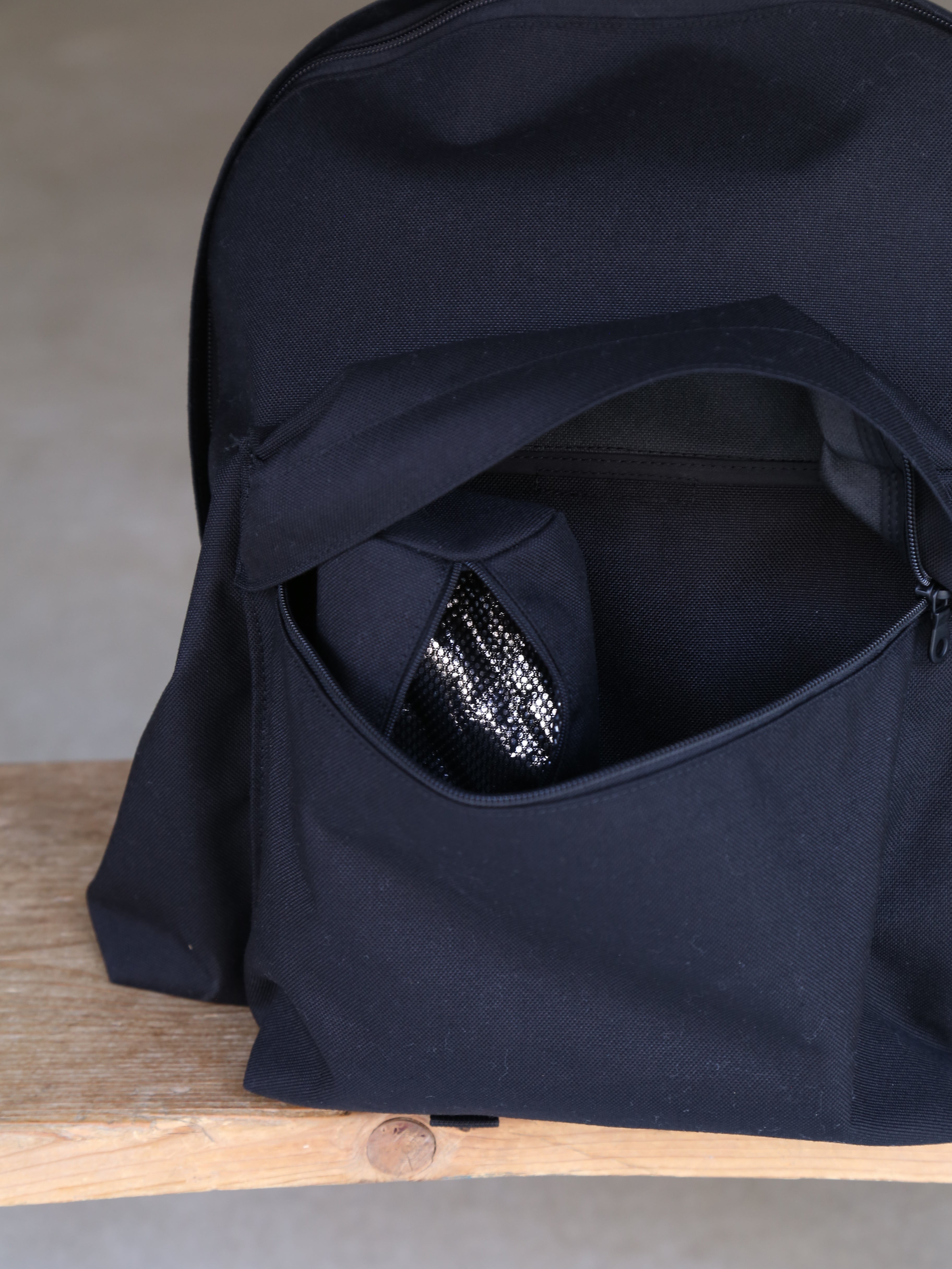 DAYPACK CLASSIC – End on End.