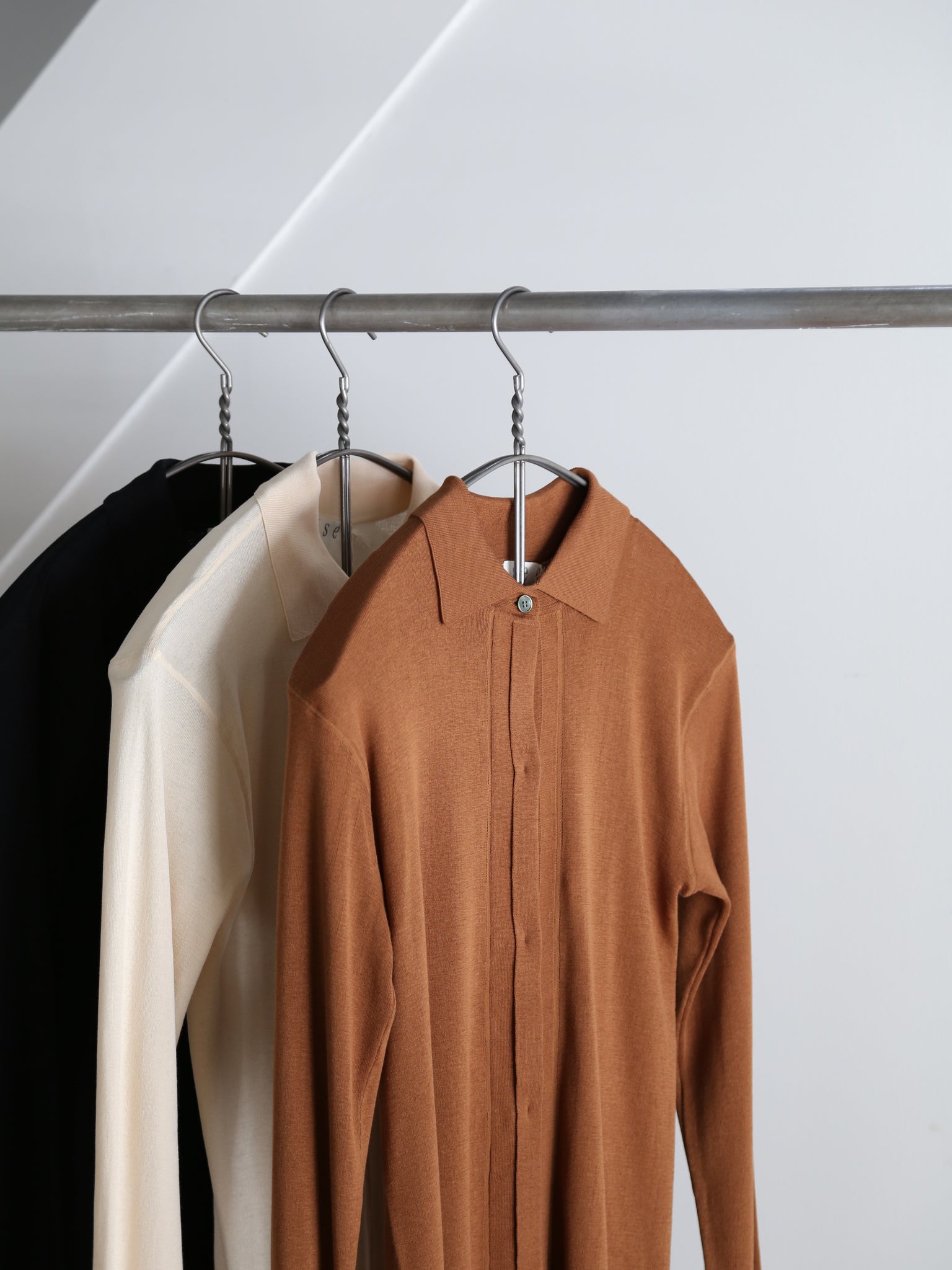 【seya.】HIGH GAUZE SILK SHIRT