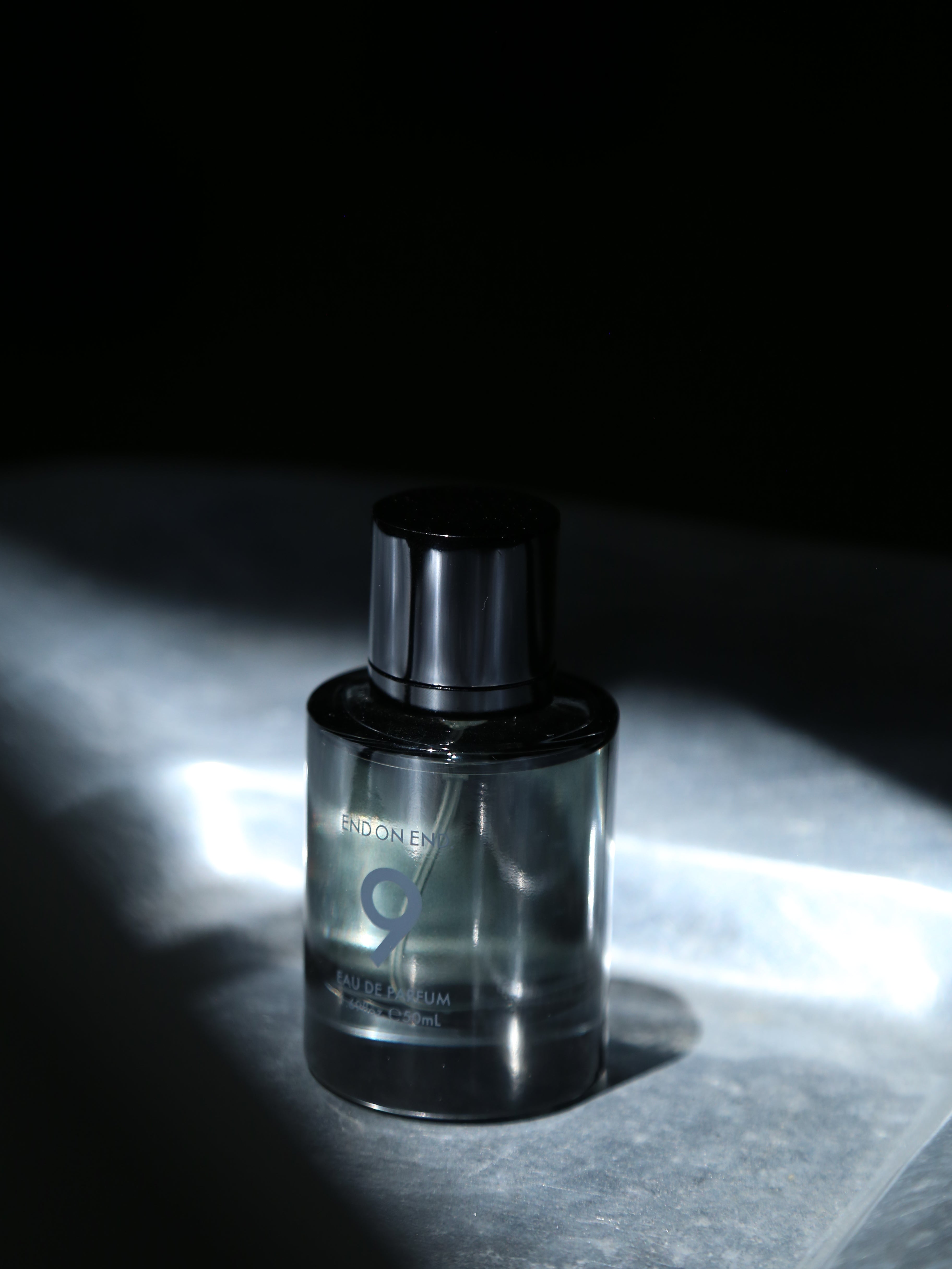9 EAU DE PARFUM – End on End.
