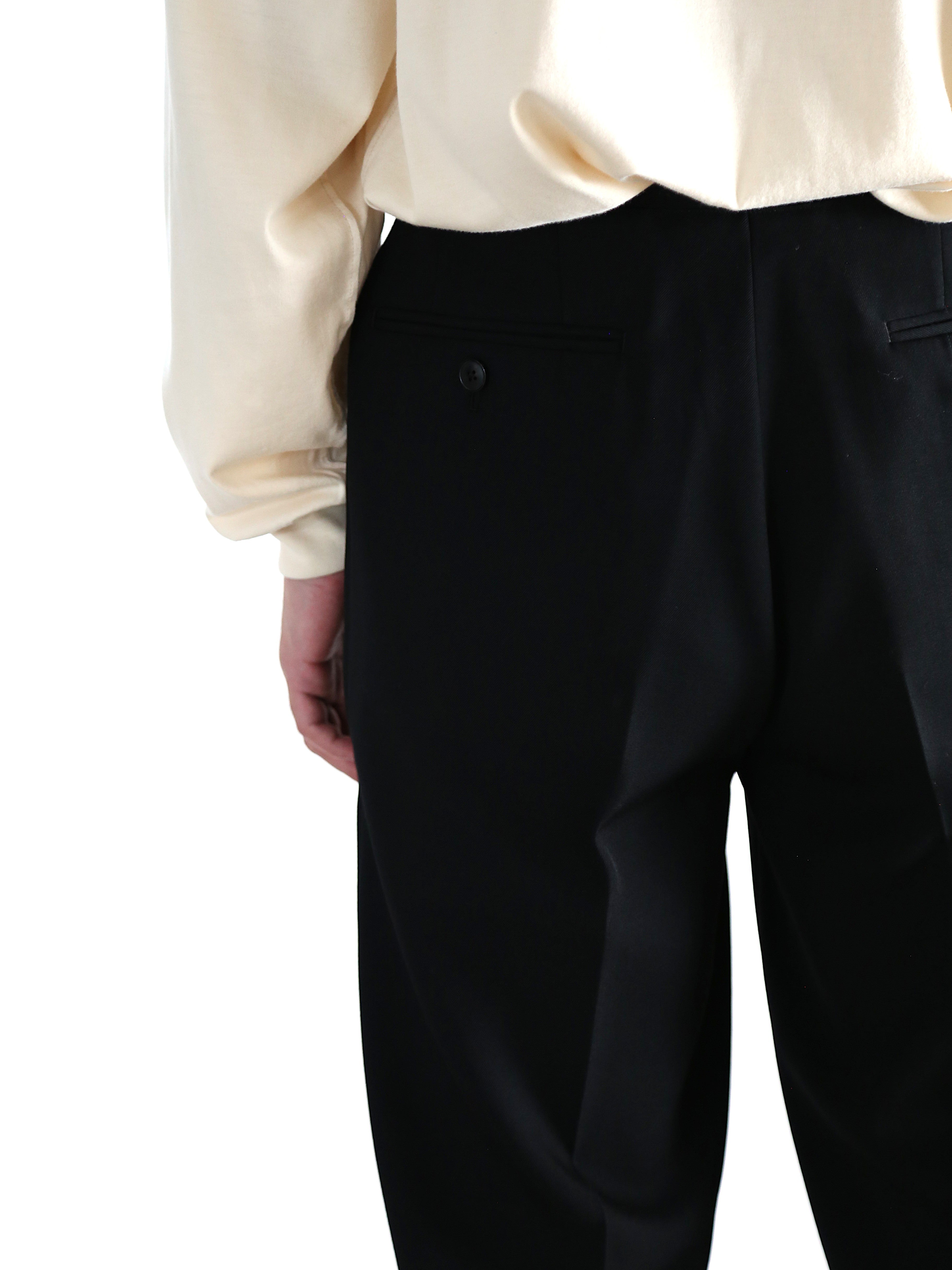HEUGN】Aaron Wool Black – End on End.