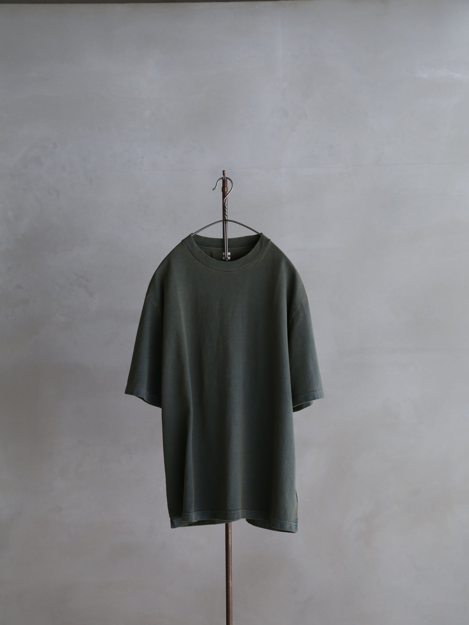 Hollow yarn Plain Tee