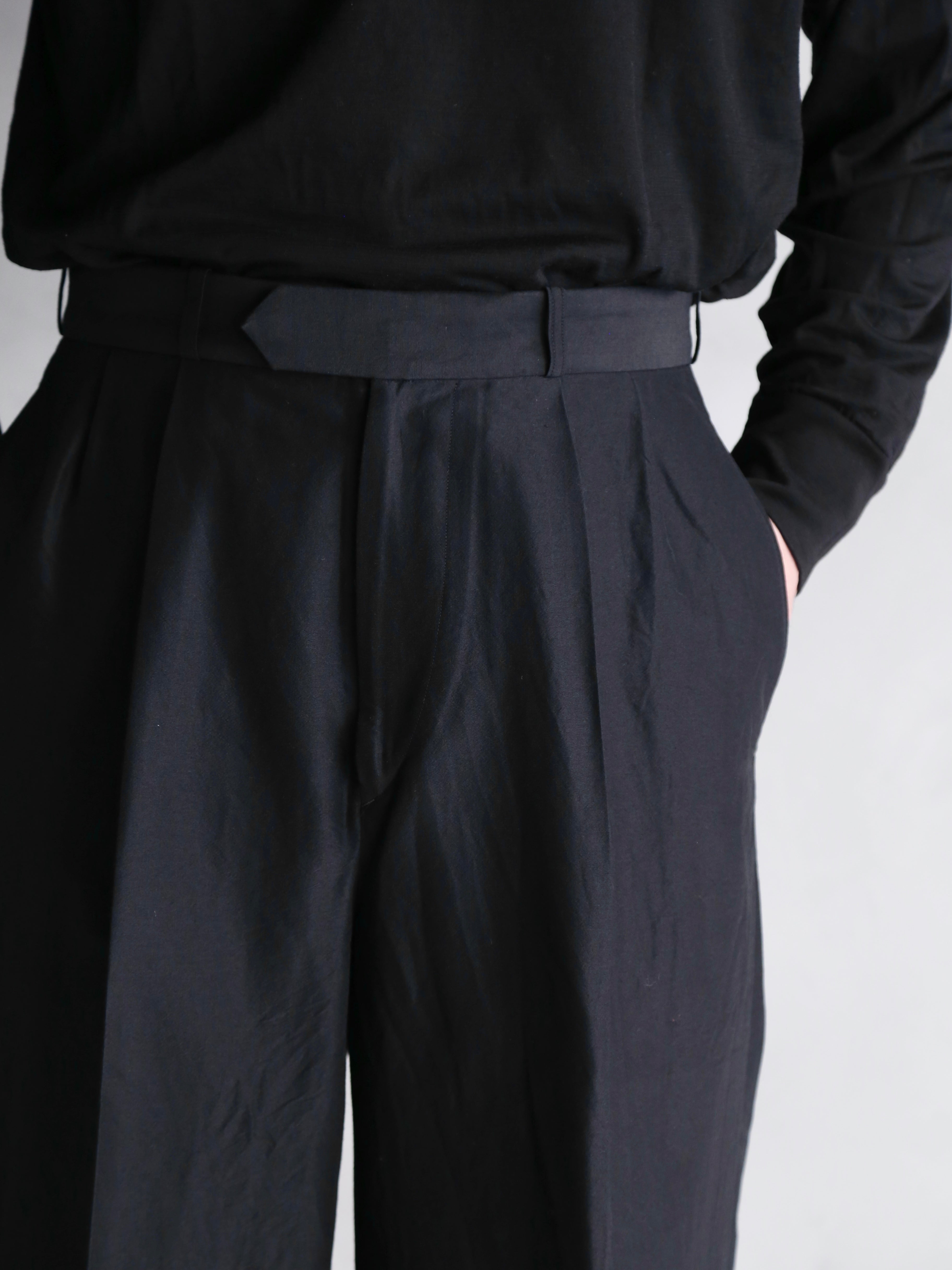 blurhms】Silk-Wo-Co Two-tuck Slacks (Mens) – End on End.