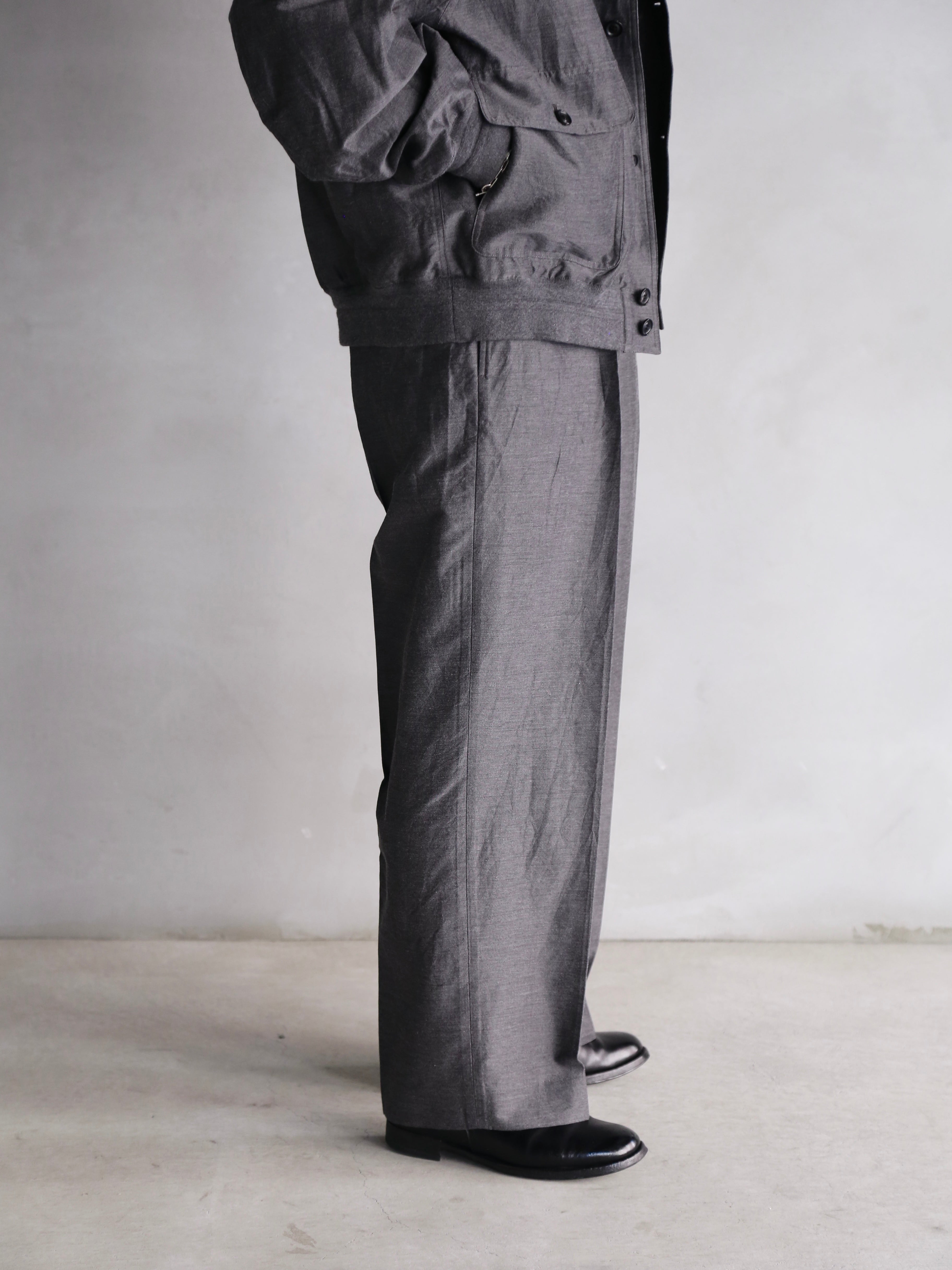 blurhms】Silk-Wo-Co Two-tuck Slacks (Mens) – End on End.