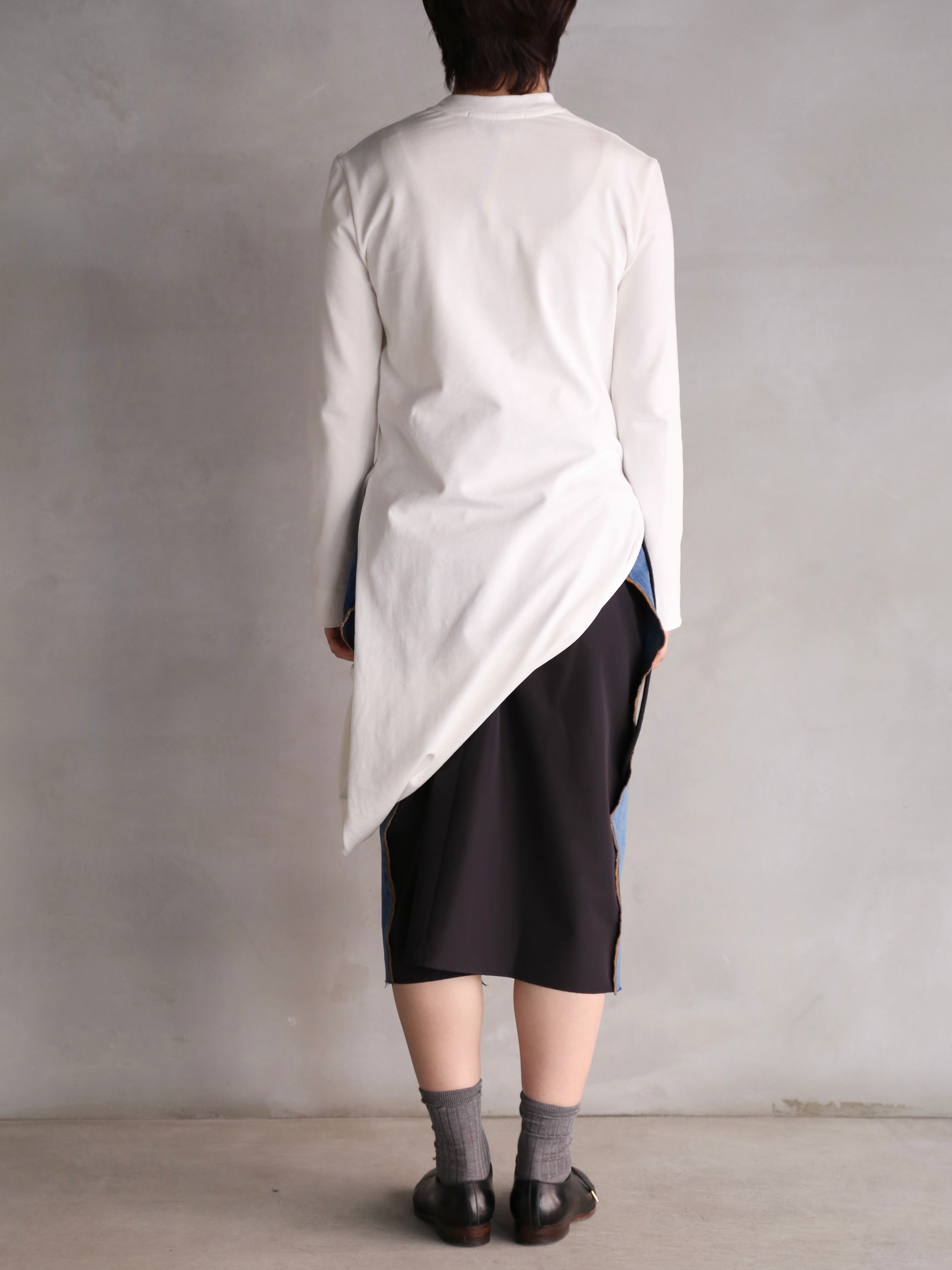 LITKOVSKA】Asymmetric Cotton Longsleeve – End on End.