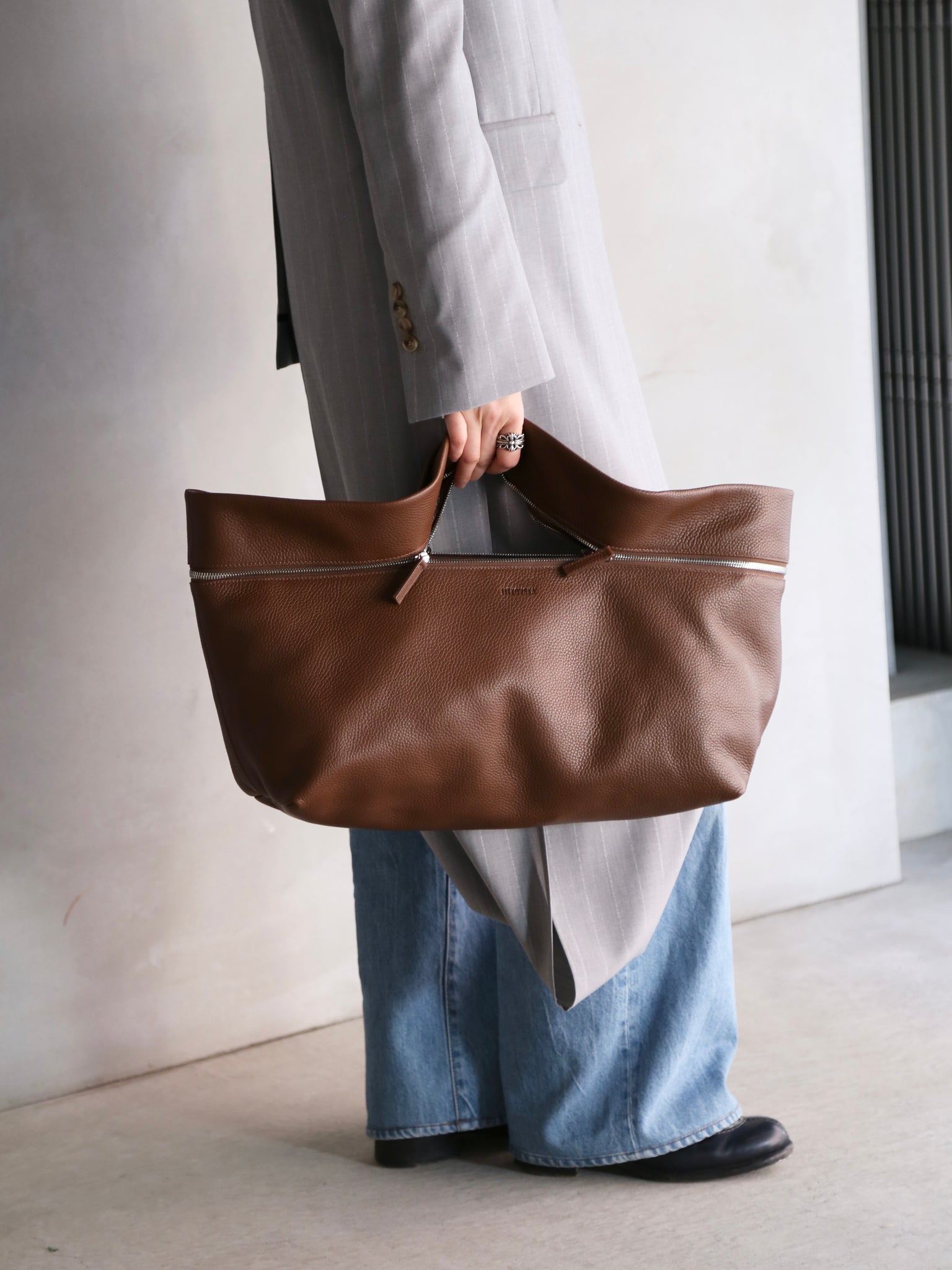 LITKOVSKA】ZIP BAG – End on End.